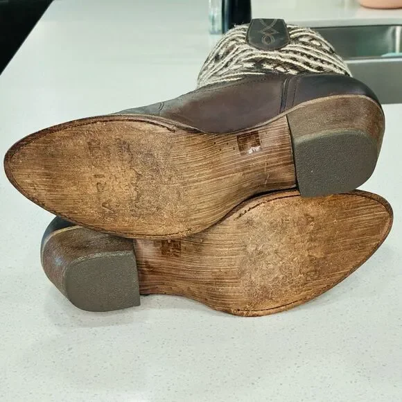 Ariat Meadow Western Ankle Boots Womens 11B Brown Leather Aztec Ankle Boots EUC - Picture 12 of 15